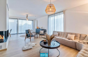 Villa Sailing-large luxury house in quiet location